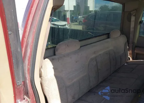 1998 Chevrolet C1500 Fleetside from USA, damaged, VIN 2GCEC19R4W1235244